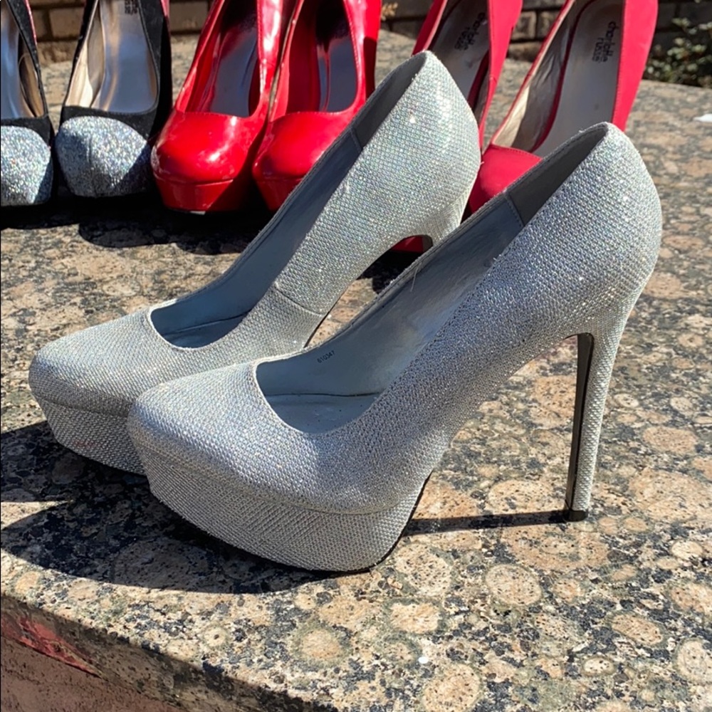 Charlotte Russe Silver Metal Heels Sz.8